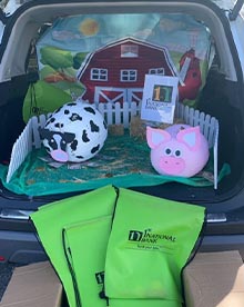 Trunk or treat barnyard 1st national bank cincinnati ohio