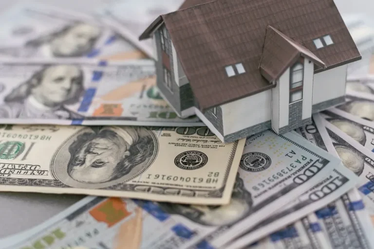 Cash Out Refinance vs Home Equity Loan