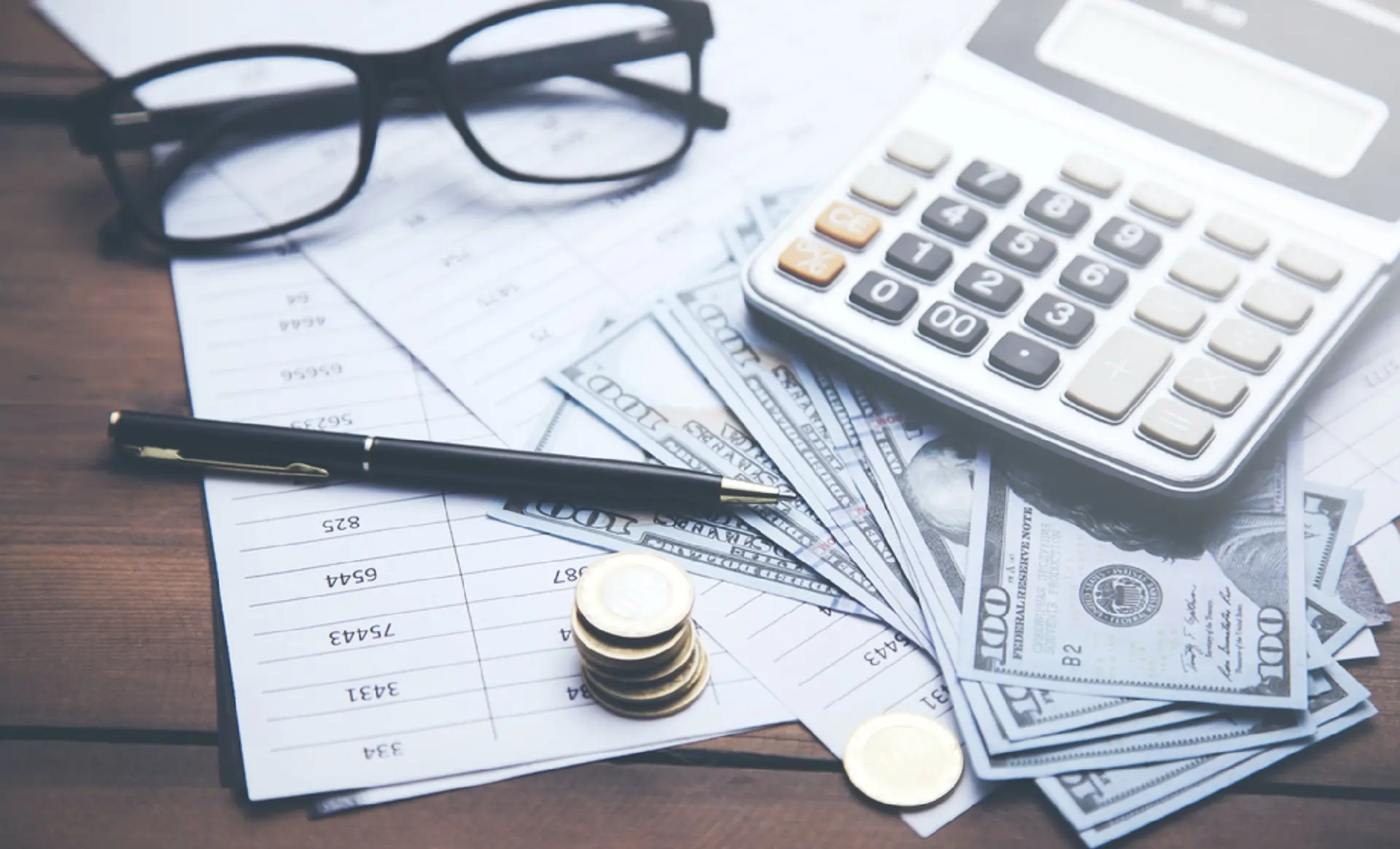 How Does APY Work on a Savings Account